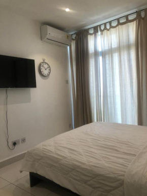 One Bedroom Luxurious Apartment